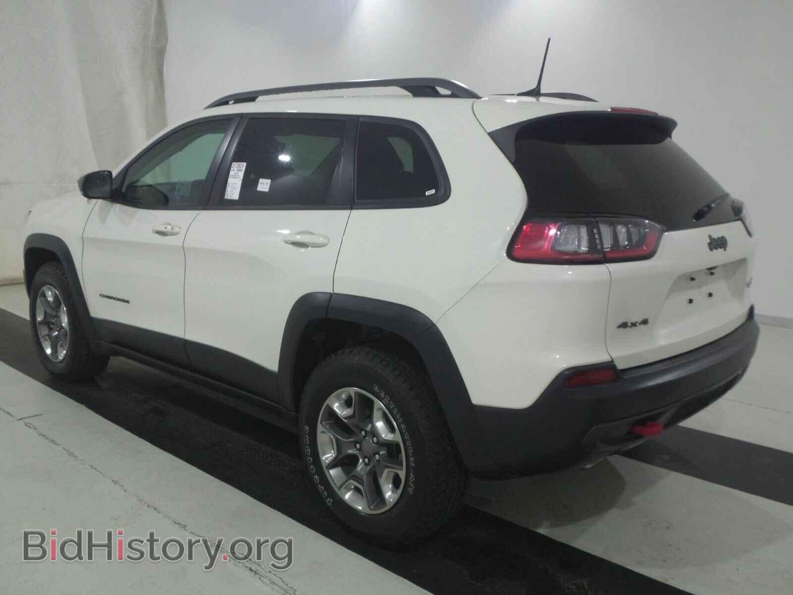 2019 Jeep Cherokee - VIN: 1C4PJMBX9KD210170 - Photo 6