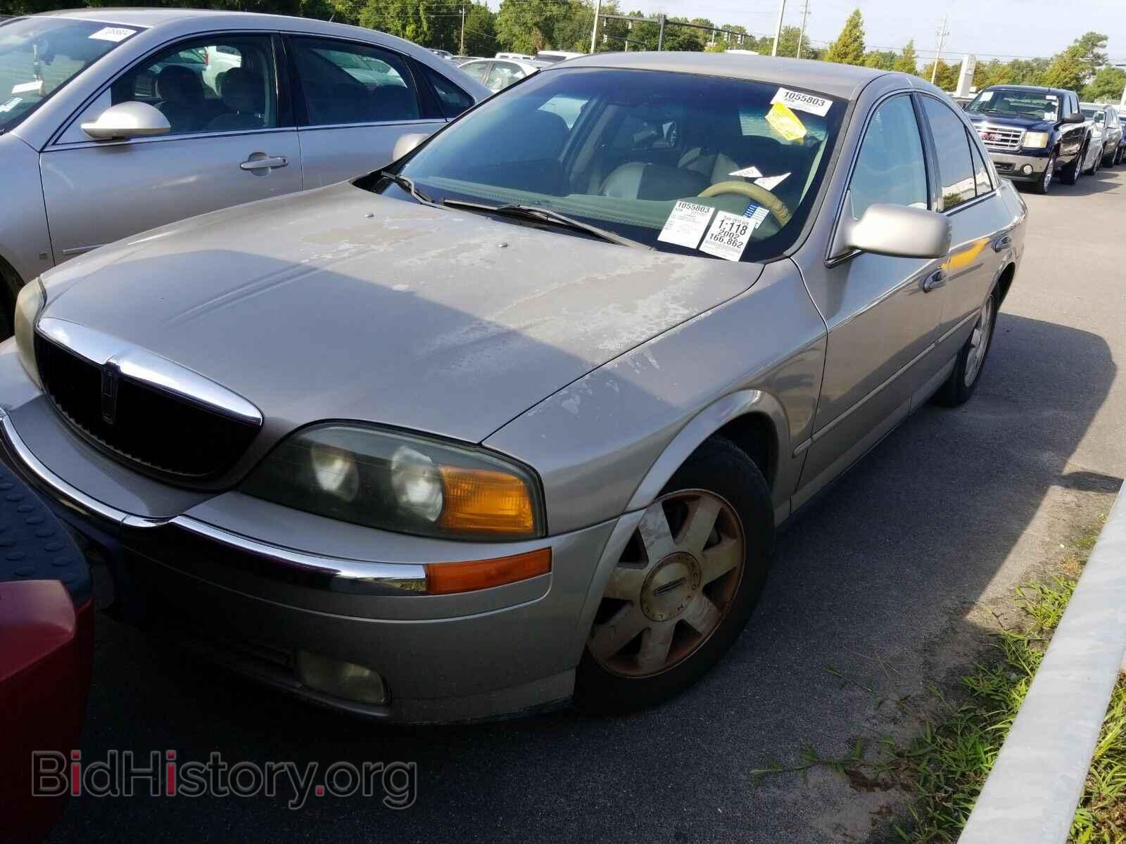 Photo 1LNHM87AX2Y660471 - Lincoln LS 2002
