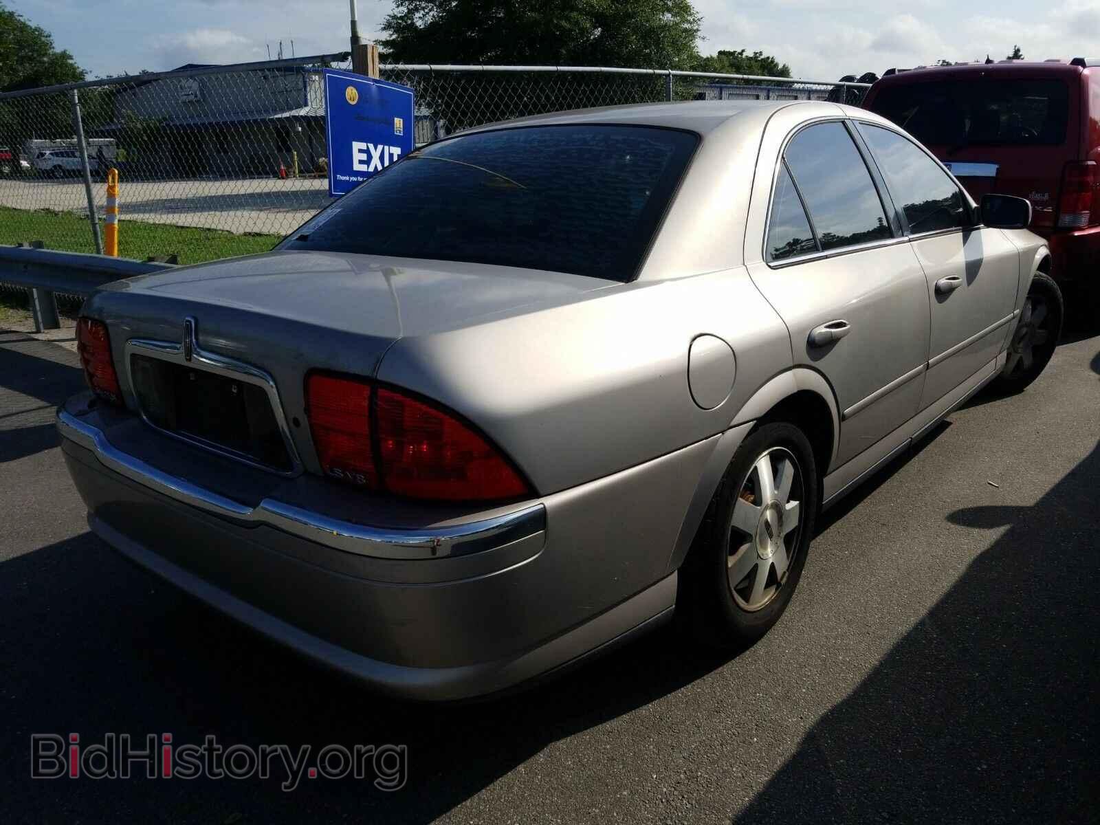 2002 Lincoln LS - VIN: 1LNHM87AX2Y660471 - Фото 2