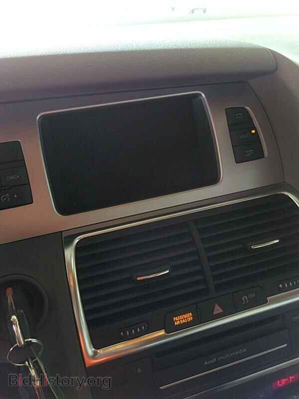 2012 Audi Q7 - VIN: WA1VMAFE6CD007030 - Фото 17