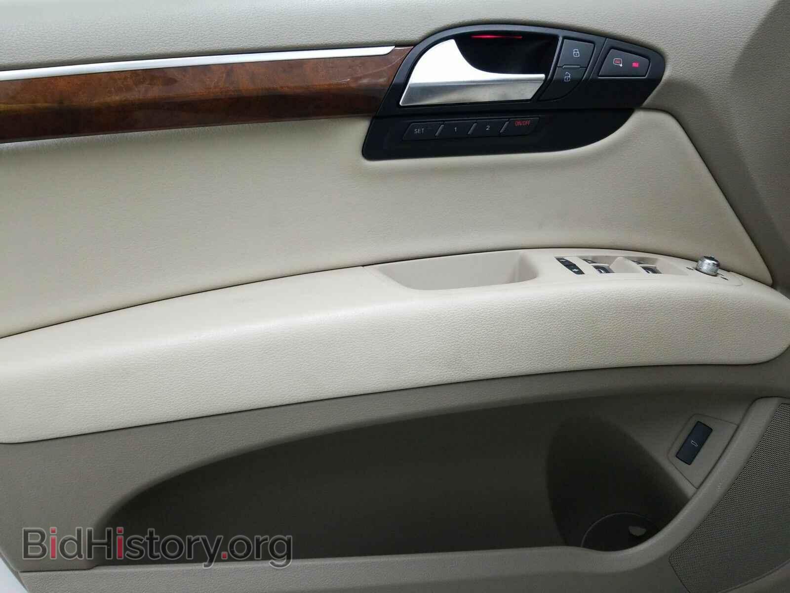 2012 Audi Q7 - VIN: WA1VMAFE6CD007030 - Фото 9