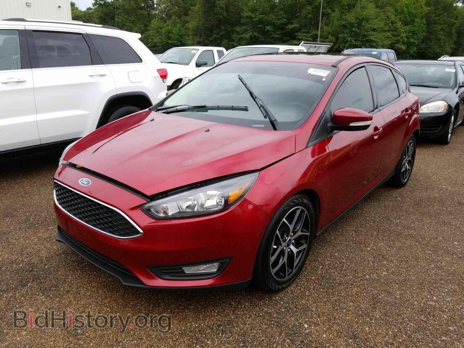 Фотография 1FADP3M22HL256523 - Ford Focus 2017