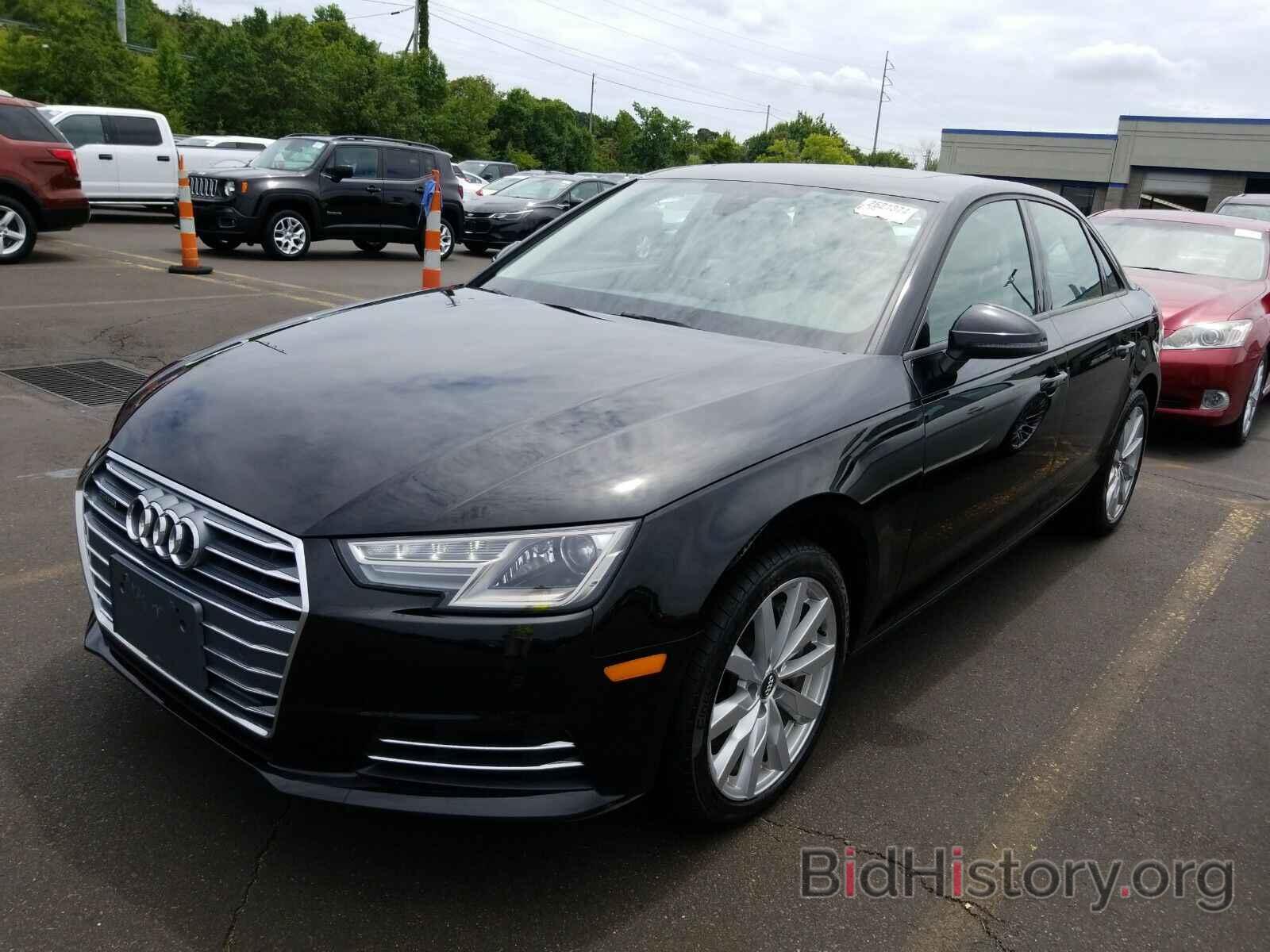 Photo WAUANAF47HN007707 - Audi A4 2017