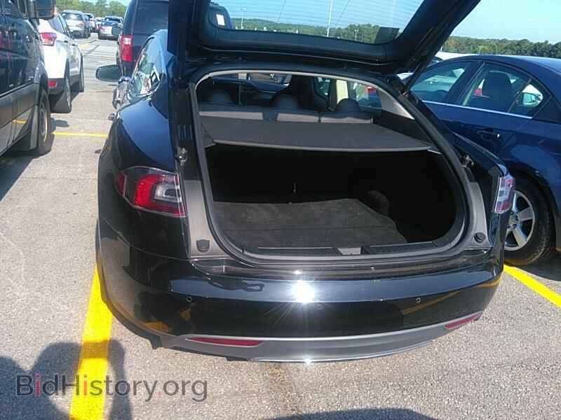 2014 Tesla Model S - VIN: 5YJSA1S16EFP28545 - Фото 7