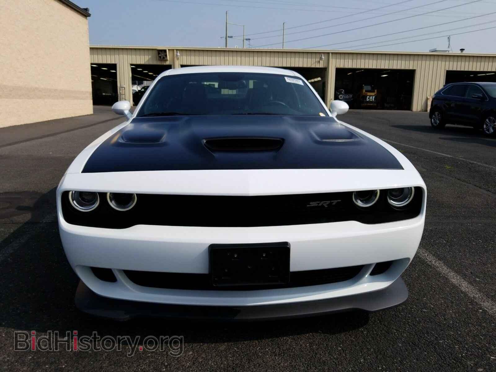 2016 Dodge Challenger - VIN: 2C3CDZC9XGH274820 - Фото 2