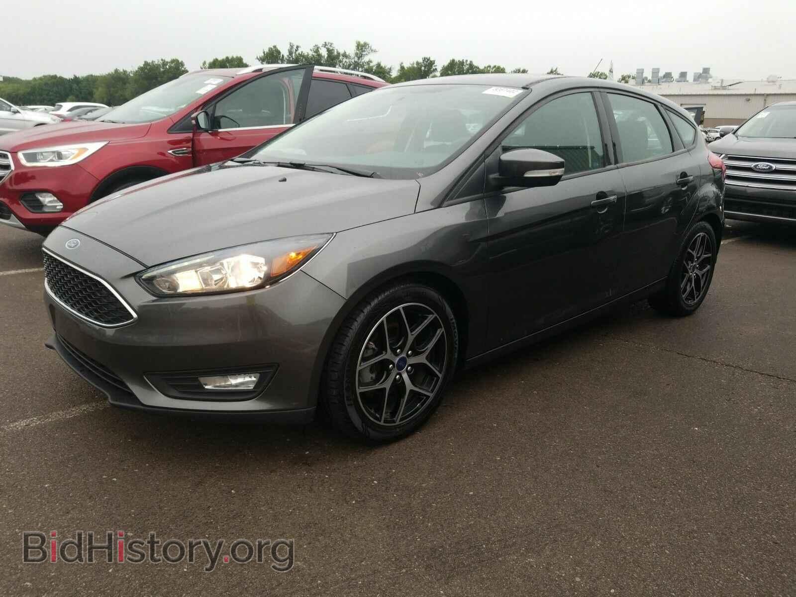 Фотография 1FADP3M25HL225511 - Ford Focus 2017
