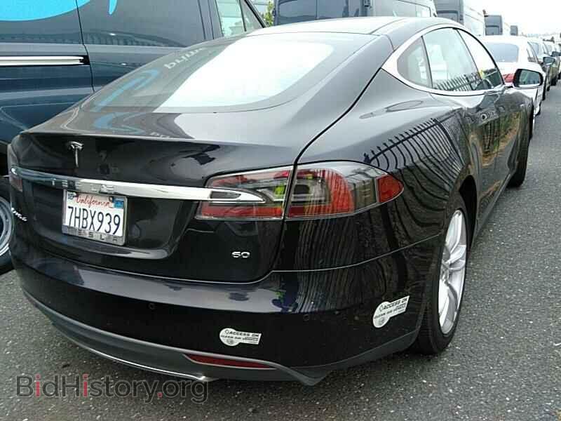 2014 Tesla Model S - VIN: 5YJSA1S14EFP49913 - Фото 2