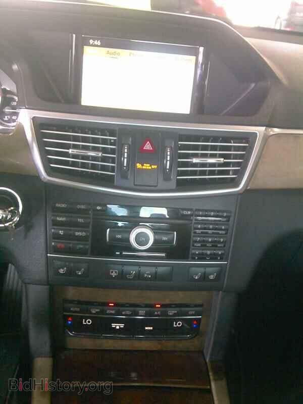 2011 Mercedes-Benz E-Class - VIN: WDDHF9AB6BA409063 - Фото 4