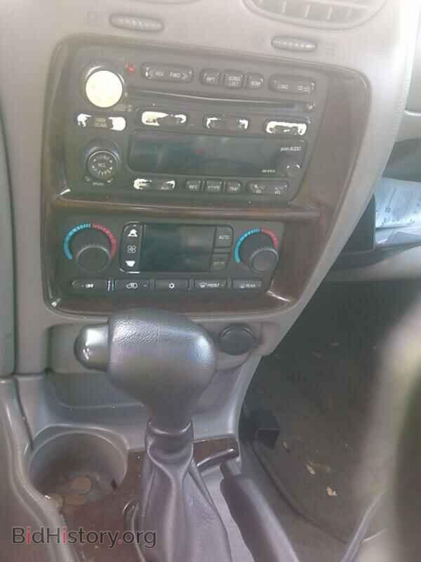 2004 Buick Rainier - VIN: 5GAET13P442201102 - Фото 4