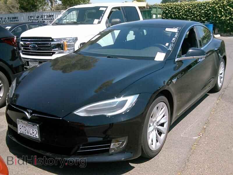 Photo 5YJSA1E21JF248718 - Tesla Model S 2018