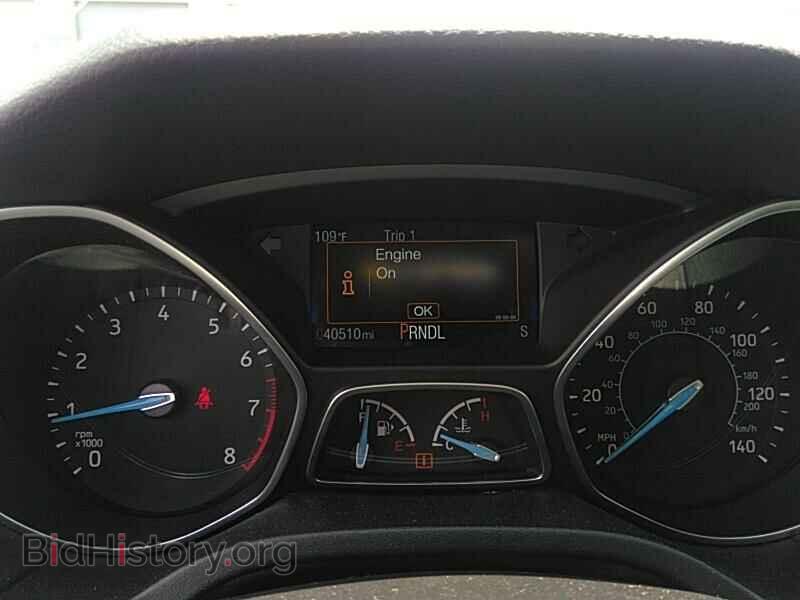 2017 Ford Focus - VIN: 1FADP3F25HL300043 - Фото 5