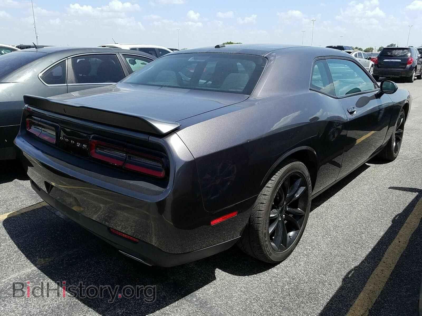 2016 Dodge Challenger - VIN: 2C3CDZAG5GH113776 - Photo 2
