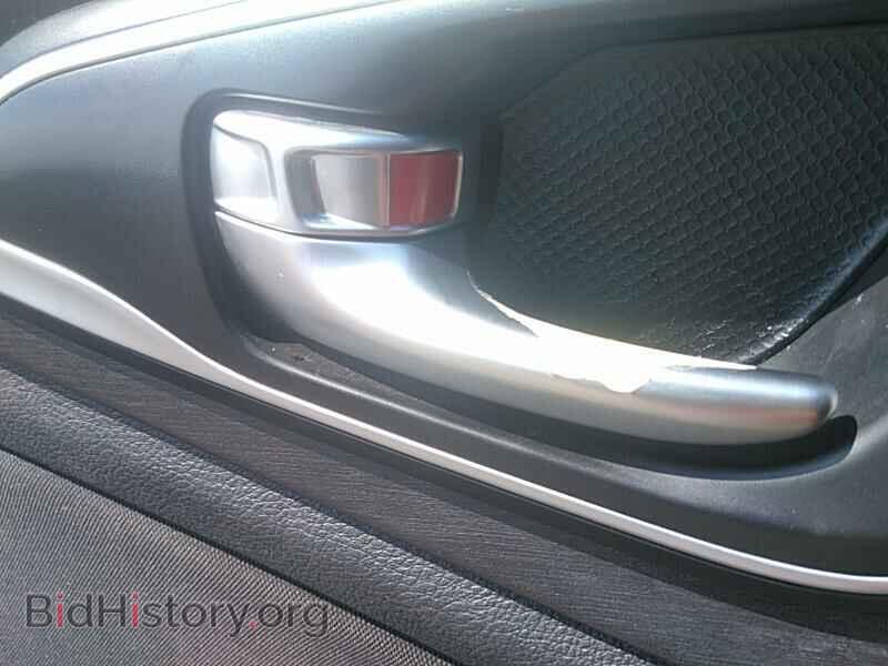 2016 Chrysler 200 - VIN: 1C3CCCABXGN108102 - Фото 13