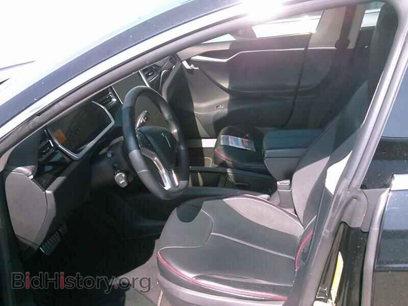 2013 Tesla Model S - VIN: 5YJSA1DP6DFP08196 - Фото 3
