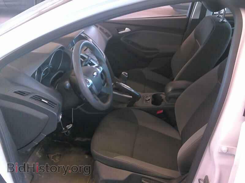 2013 Ford Focus - VIN: 1FADP3K27DL310394 - Фото 3