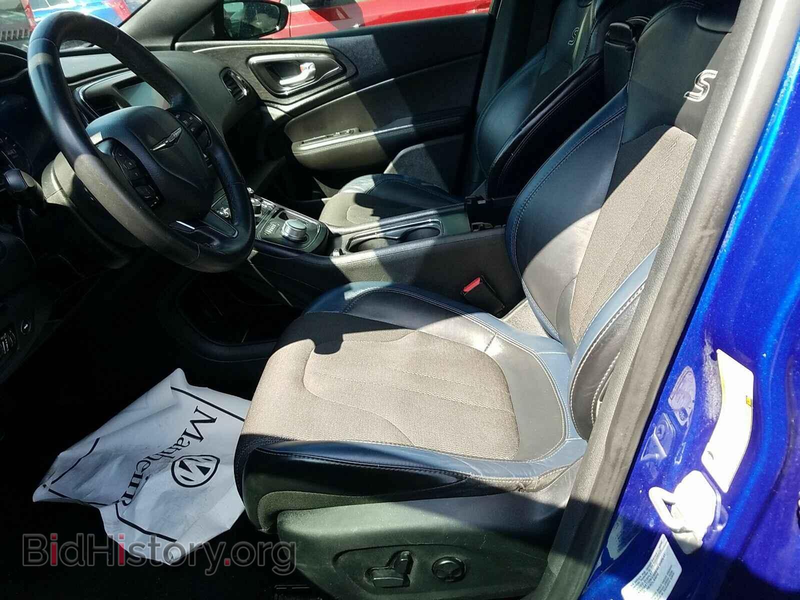 2016 Chrysler 200 - VIN: 1C3CCCBB5GN147632 - Фото 3