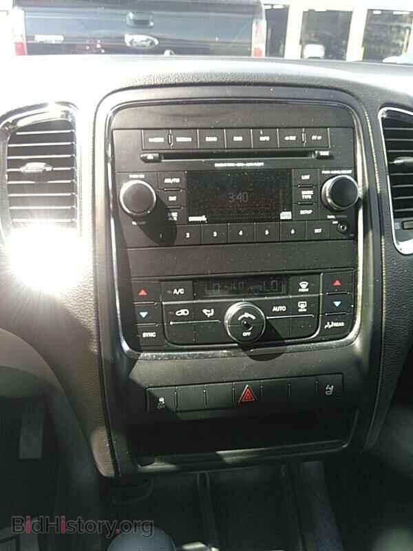 2013 Dodge Durango - VIN: 1C4RDHAG5DC579917 - Photo 4
