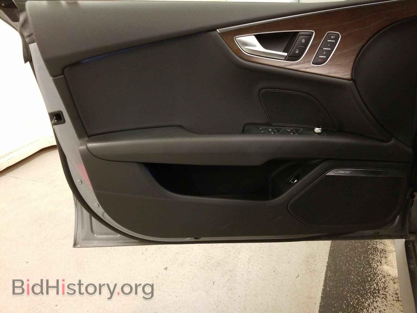 2016 Audi A7 - VIN: WAU2GAFC5GN137585 - Фото 9