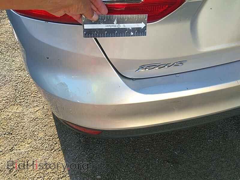 2016 Ford Focus - VIN: 1FADP3F28GL237549 - Photo 9