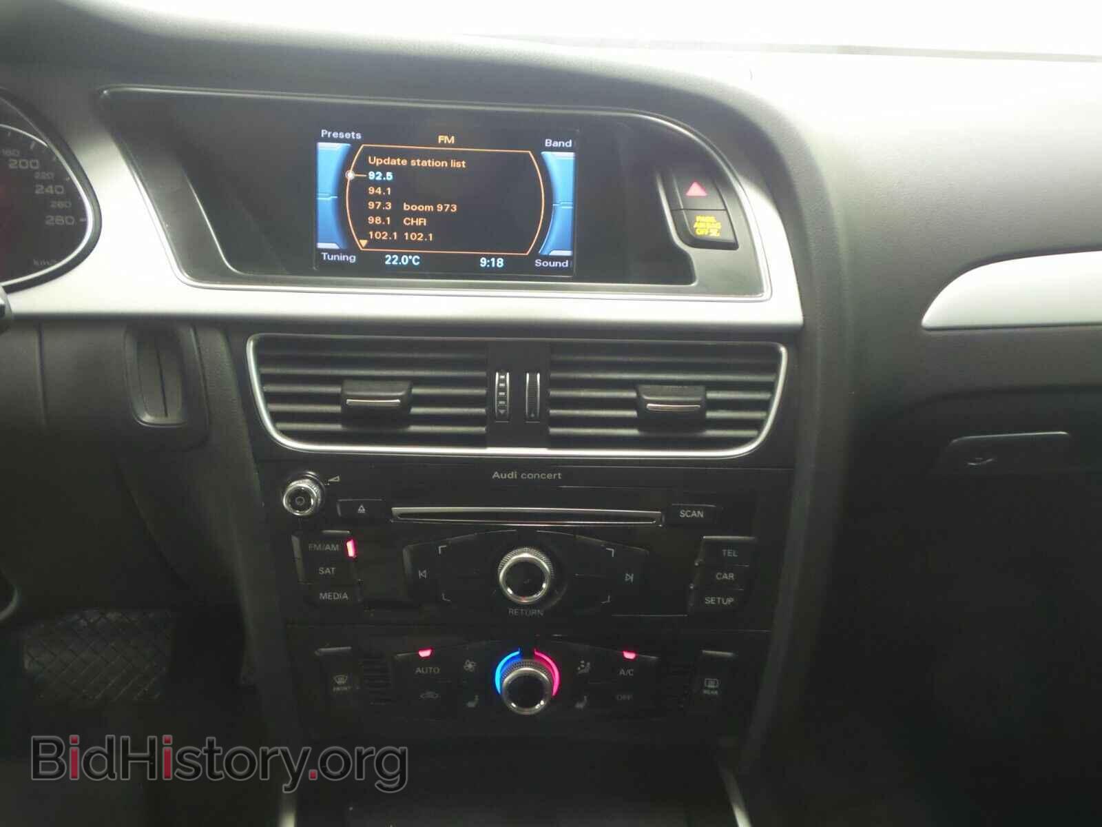 2016 Audi A4 - VIN: WAUBFCFL8GN001921 - Фото 4