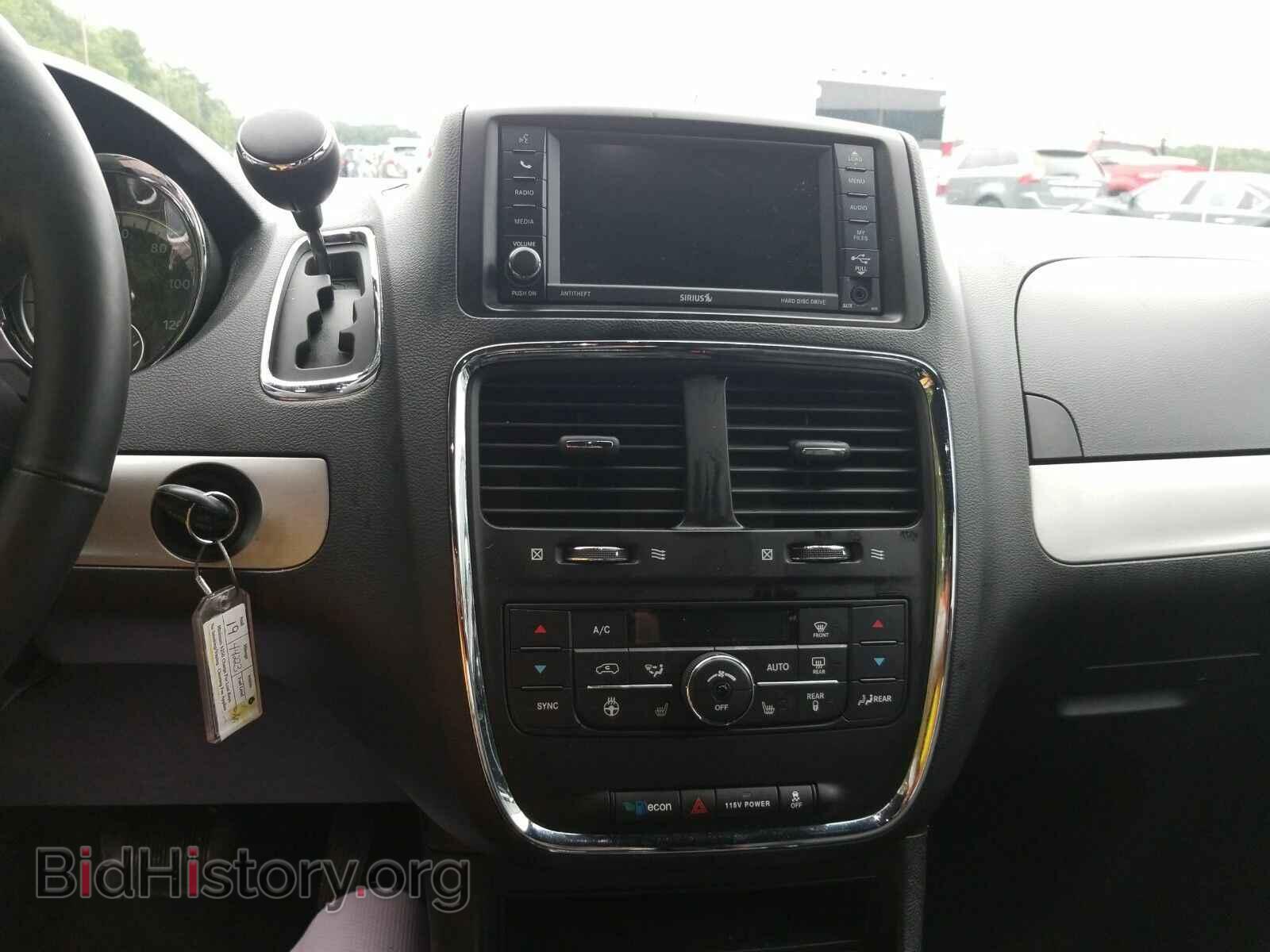 2018 Dodge Grand Caravan - VIN: 2C4RDGEG0JR296039 - Фото 4