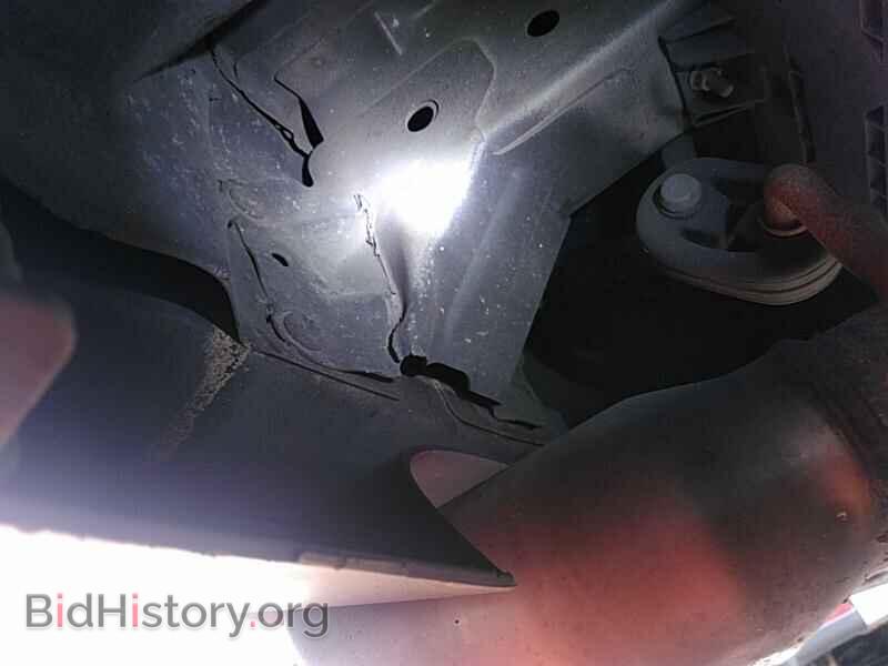 2012 Chrysler 200 - VIN: 1C3CCBCG3CN125630 - Photo 8
