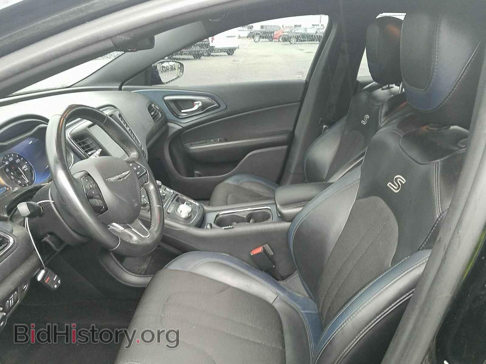 2016 Chrysler 200 - VIN: 1C3CCCBB0GN151409 - Фото 3