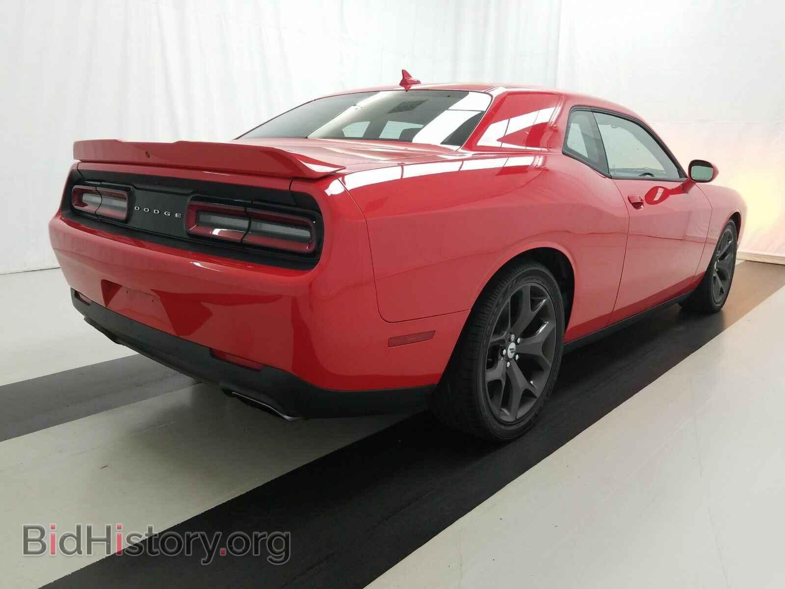 2017 Dodge Challenger - VIN: 2C3CDZBTXHH665562 - Фото 4