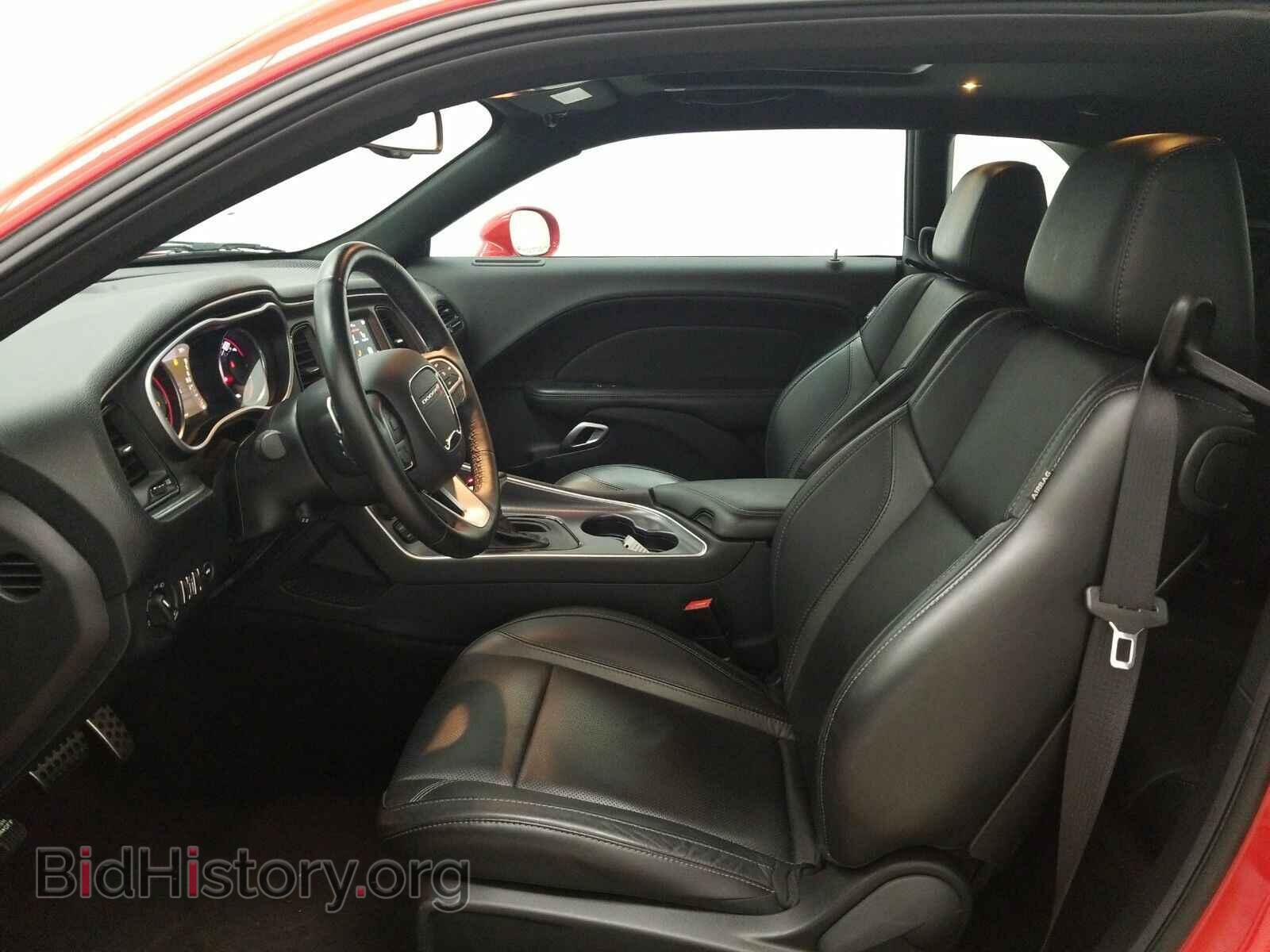 2017 Dodge Challenger - VIN: 2C3CDZBTXHH665562 - Фото 7