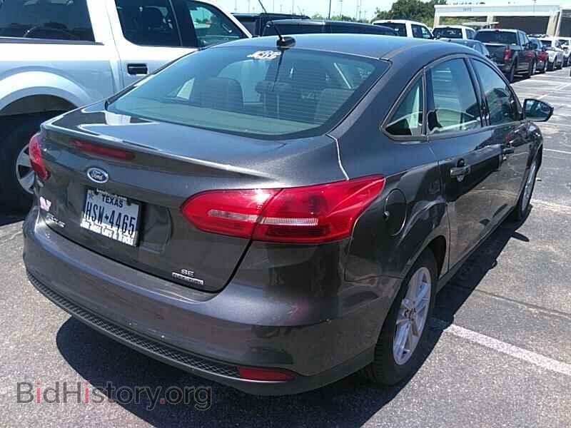 2016 Ford Focus - VIN: 1FADP3F29GL360759 - Photo 2