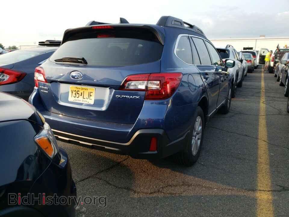 2019 Subaru Outback - VIN: 4S4BSAFC8K3342335 - Фото 2