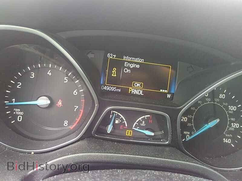 2017 Ford Focus - VIN: 1FADP3F24HL232527 - Фото 5