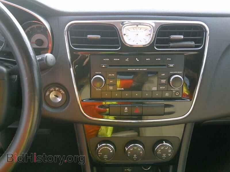 2013 Chrysler 200 - VIN: 1C3CCBBB9DN515459 - Фото 4
