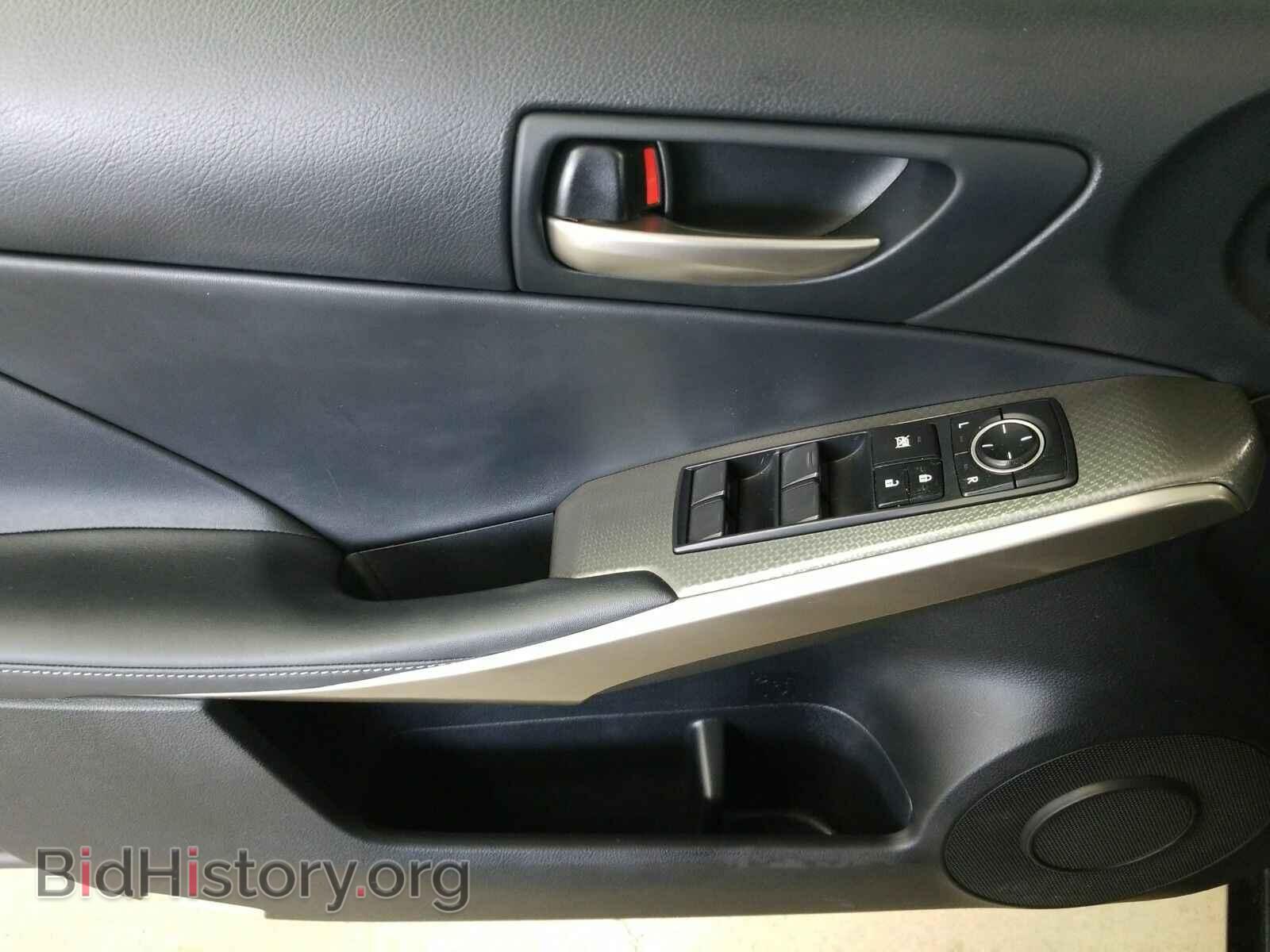 2017 Lexus IS - VIN: JTHCM1D22H5016202 - Фото 9