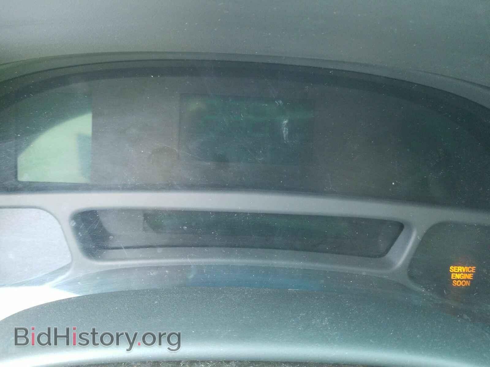 2003 Cadillac DeVille - VIN: 1G6KD54Y23U177725 - Photo 5