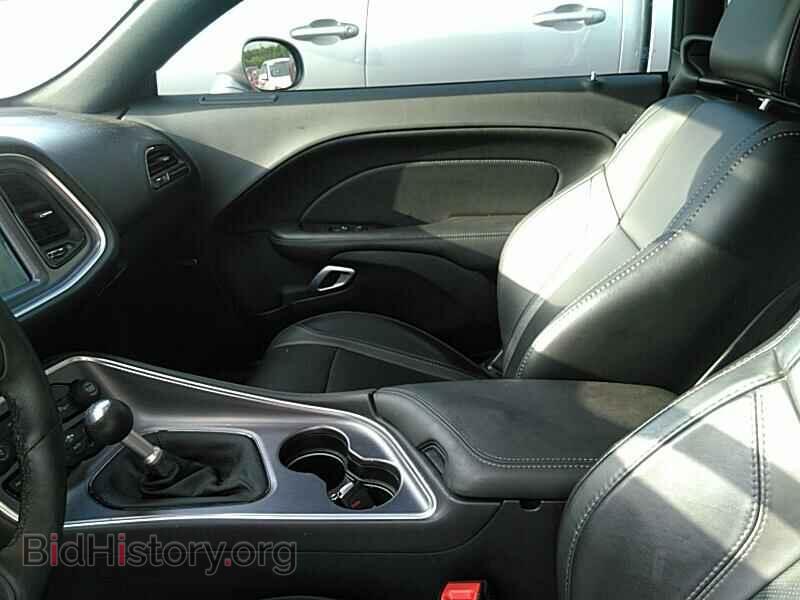 2016 Dodge Challenger - VIN: 2C3CDZBT0GH185237 - Photo 3