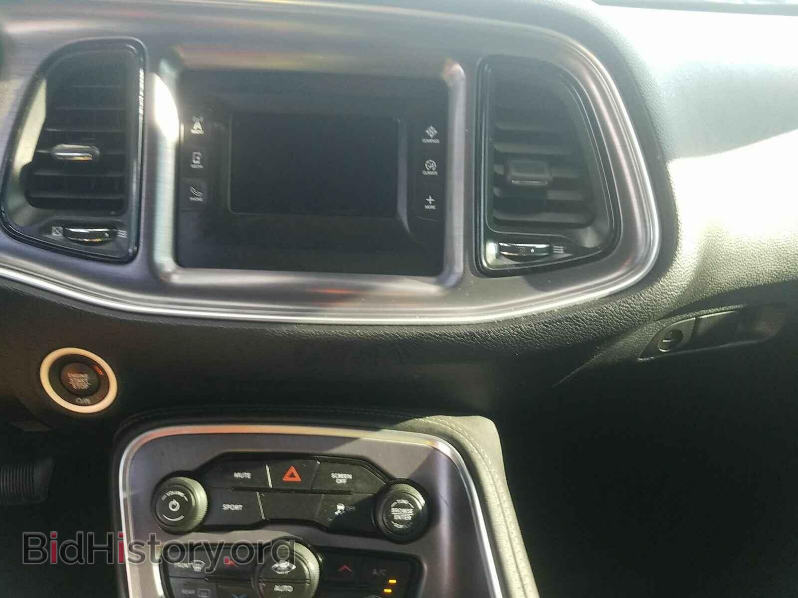2017 Dodge Challenger - VIN: 2C3CDZAG5HH501544 - Фото 4