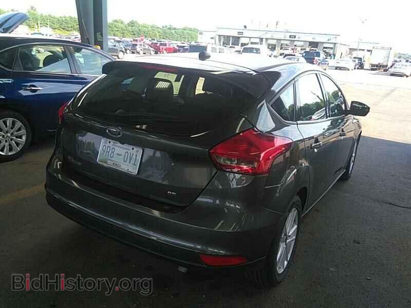 2017 Ford Focus - VIN: 1FADP3K22HL278203 - Фото 2