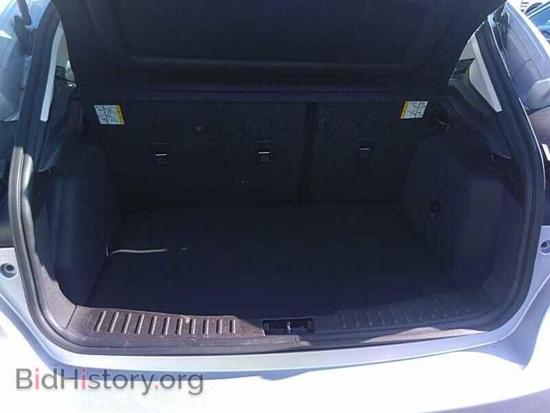 2018 Ford Focus - VIN: 1FADP3K2XJL242068 - Фото 7