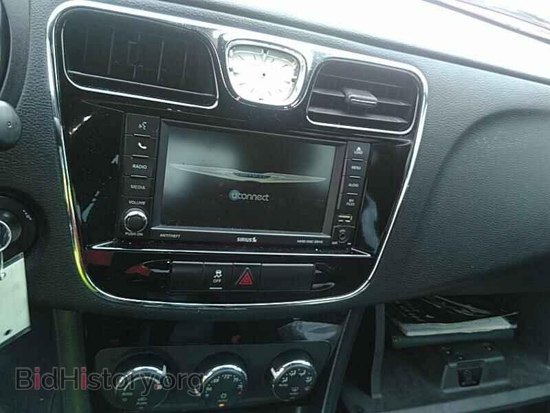 2012 Chrysler 200 - VIN: 1C3CCBBB0CN146117 - Photo 4