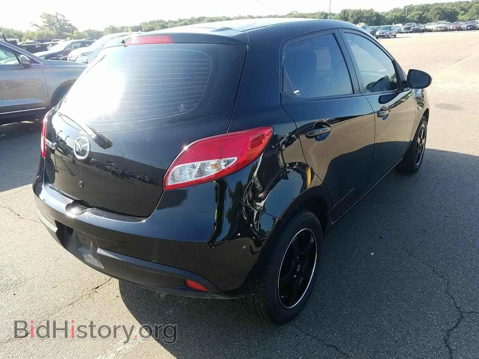 2013 Mazda Mazda2 - VIN: JM1DE1KY1D0163161 - Фото 2