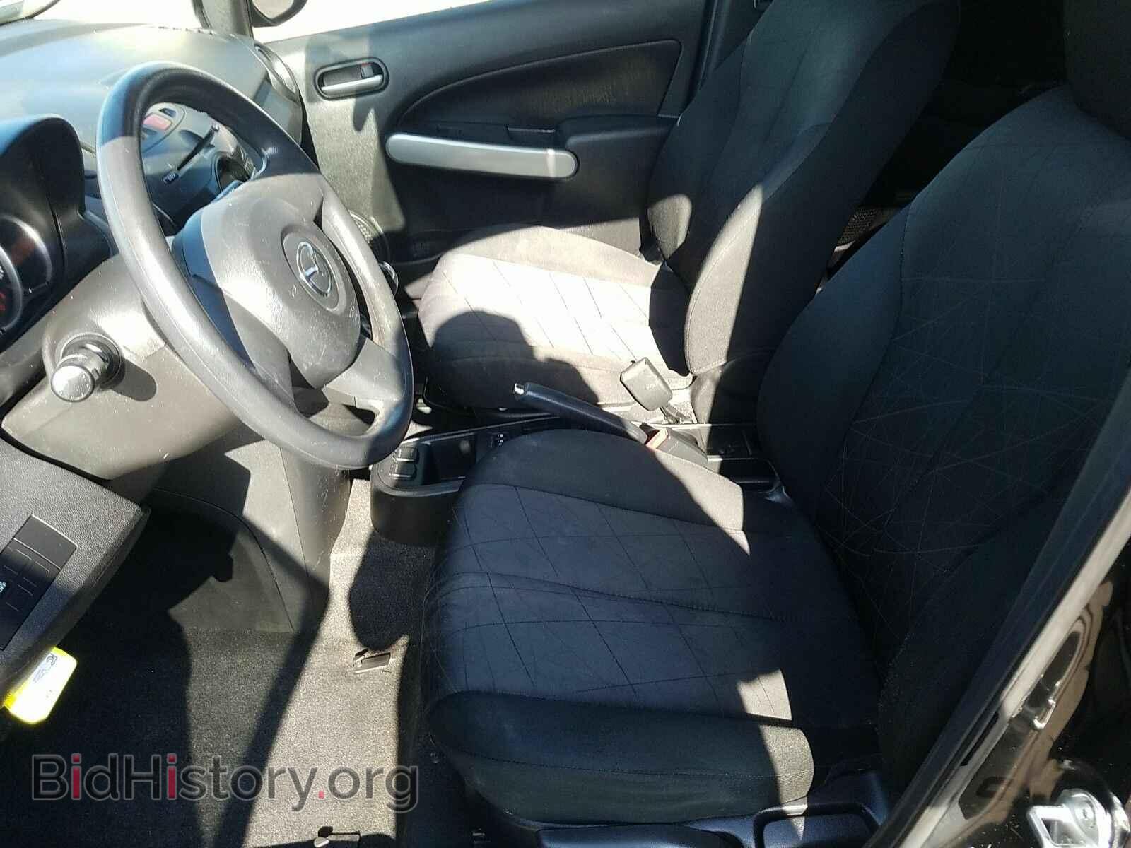 2013 Mazda Mazda2 - VIN: JM1DE1KY1D0163161 - Фото 3