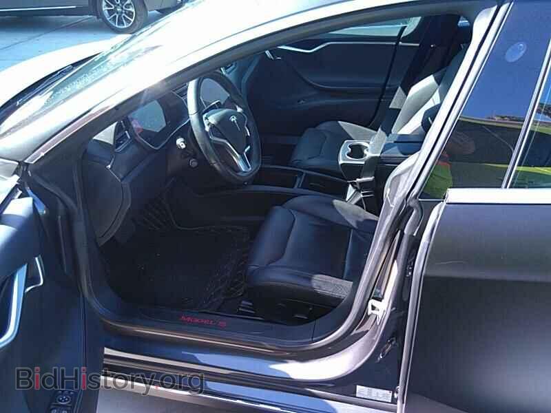 2016 Tesla Model S - VIN: 5YJSA1E23GF174341 - Photo 3