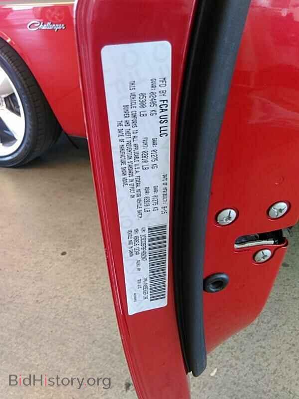 2015 Dodge Challenger - VIN: 2C3CDZBT8FH892987 - Photo 6