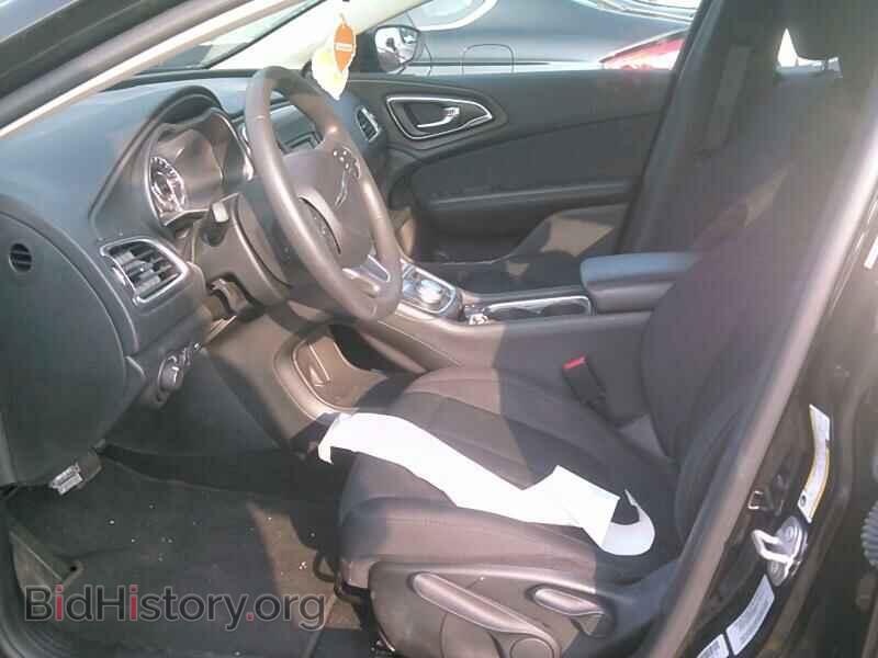 2016 Chrysler 200 - VIN: 1C3CCCAB6GN176834 - Фото 3