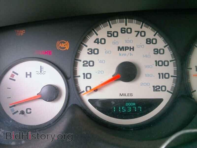2002 Dodge Neon - VIN: 1B3ES56C12D660060 - Фото 5