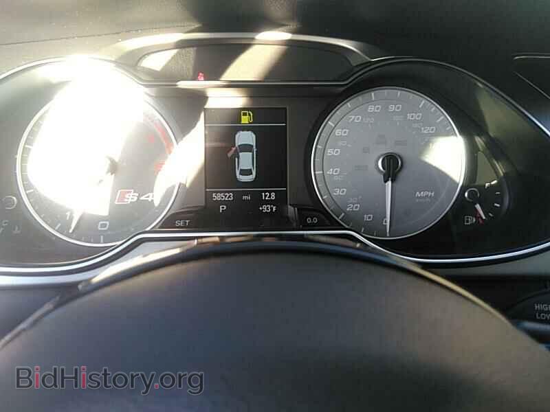 2014 Audi S4 - VIN: WAUBGAFL6EA104101 - Фото 5
