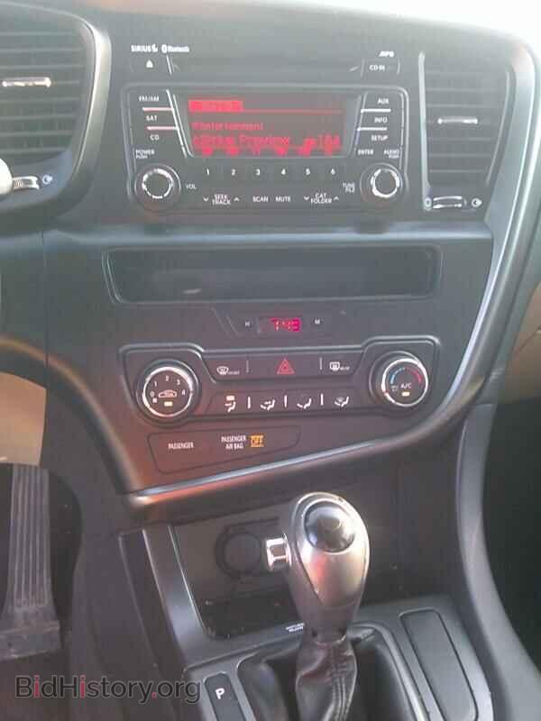 2011 Kia Optima - VIN: KNAGM4A72B5065781 - Фото 4