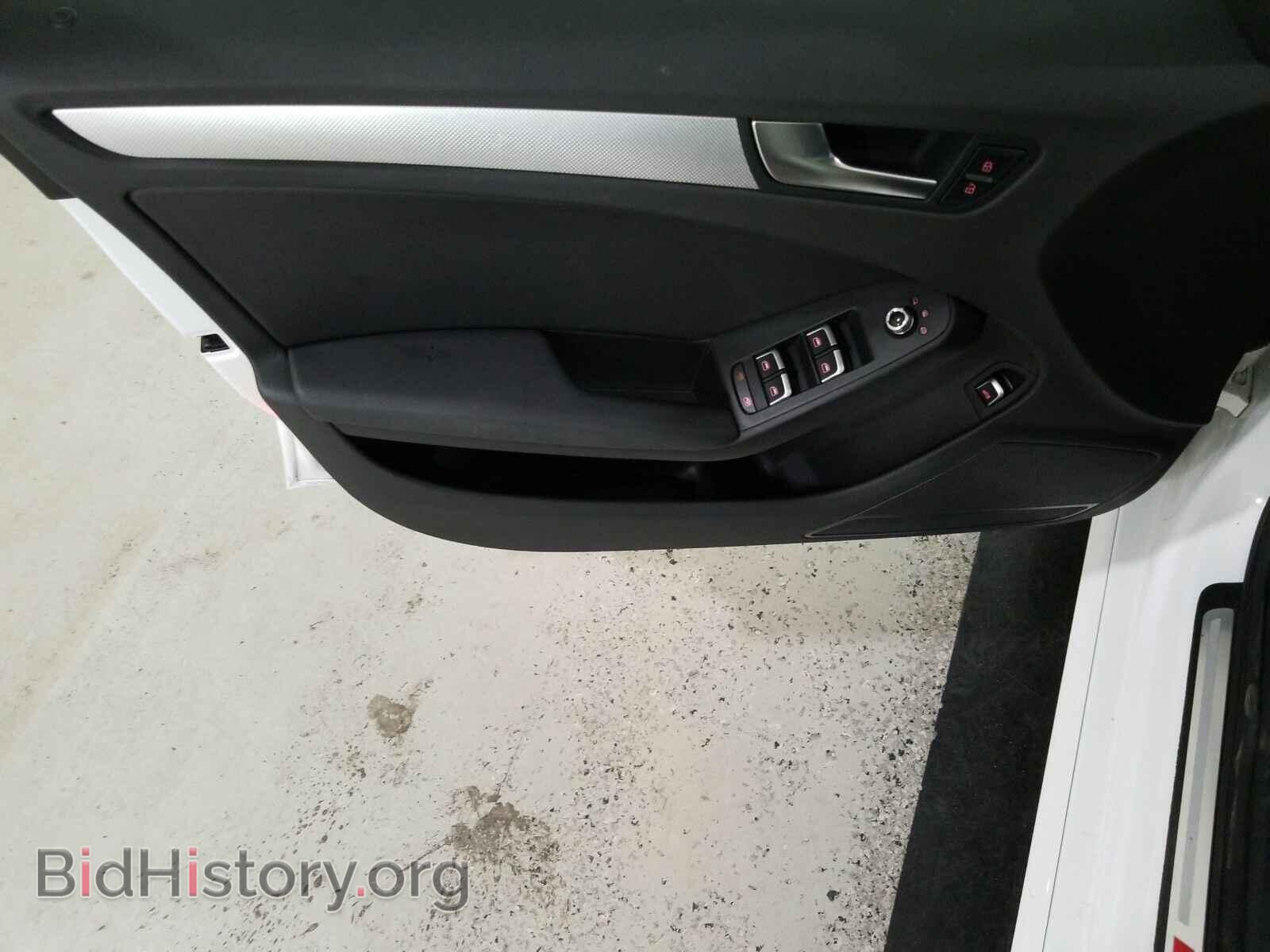 2016 Audi A4 - VIN: WAUBFAFL0GN015770 - Фото 9