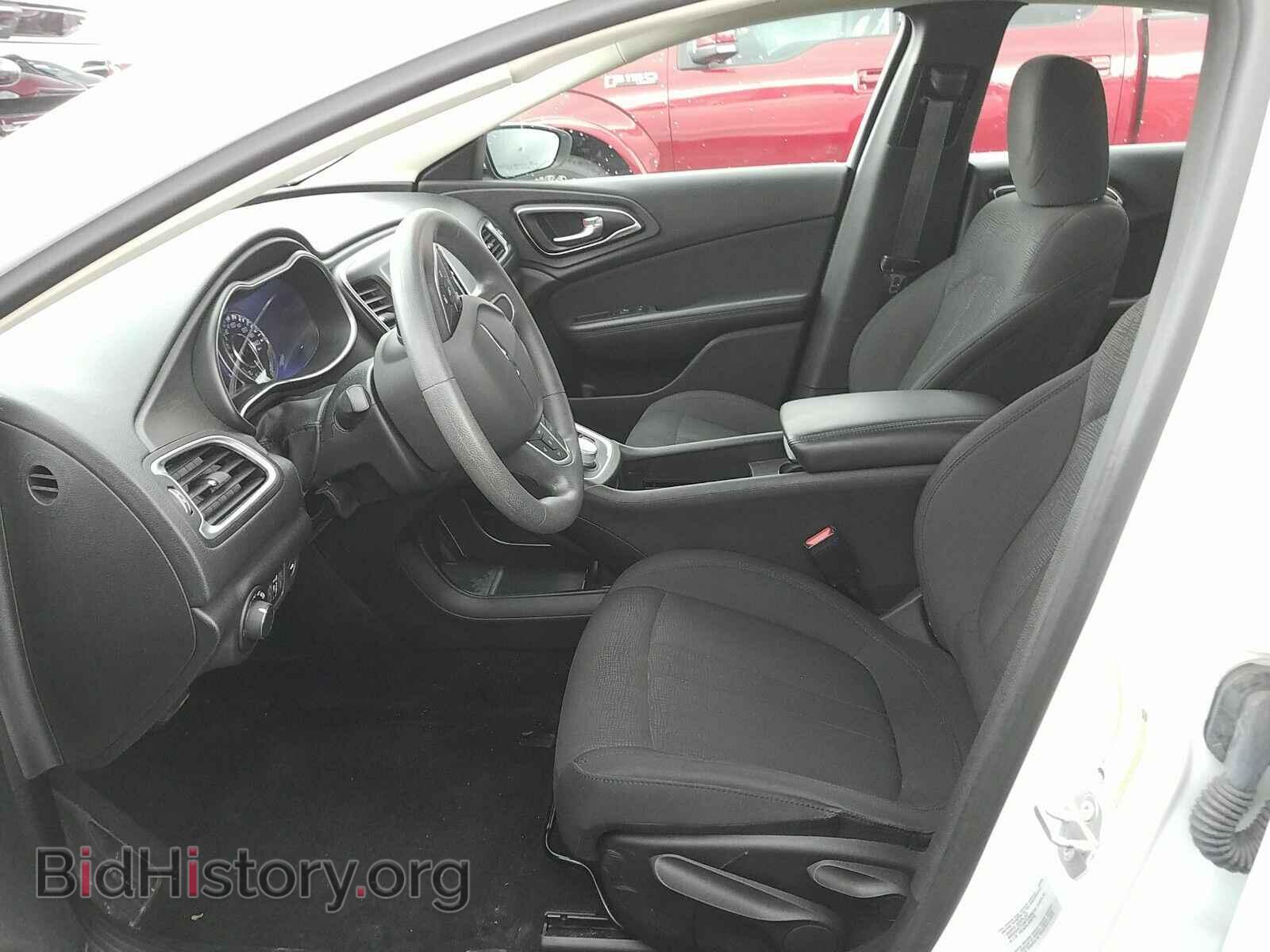 2016 Chrysler 200 - VIN: 1C3CCCAB6GN102149 - Фото 3